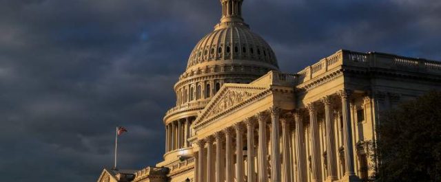 Reuters: “Ρώσοι πράκτορες φύτεψαν 80.000 αναρτήσεις στο facebook”! [εικόνες]