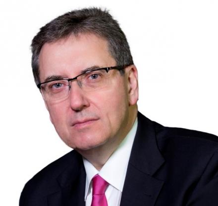 Στέλεχος της Ν.Δ: Με την ταυτότητα φύλου η κυβέρνηση θέλει να μας κάνει γιουσουφάκια!