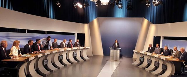 Η ενότητα κράτησε όσο το ντιμπέϊτ- Σκληρή κόντρα Θεοδωράκη, Καμίνη, Ανδρουλάκη