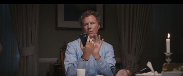 Ο Γουίλ Φέρελ σαρκάζει την εξάρτησή μας από τα κινητά!