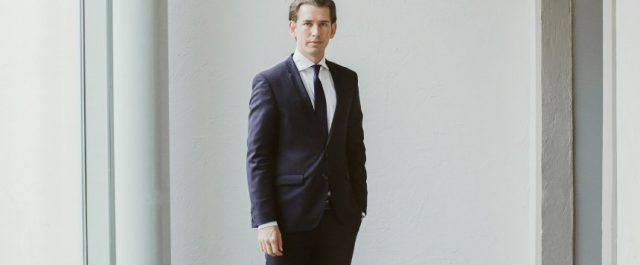 Die Zeit: Απομακρύνεται η Αυστρία από την ΕΕ εάν συνεργαστεί ο Κουρτς με την Ακροδεξιά