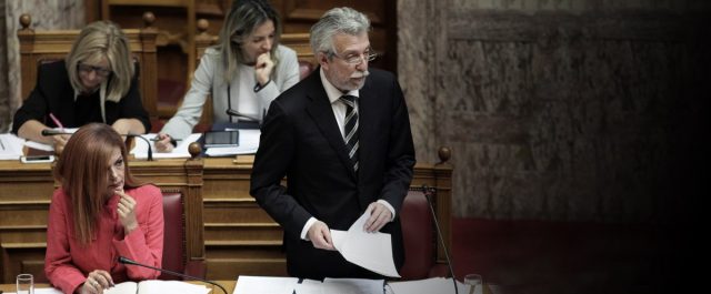 Αντιπαράθεση Κοντονή- Θεοχαρόπουλου για τα “μάτια” του Καμμένου