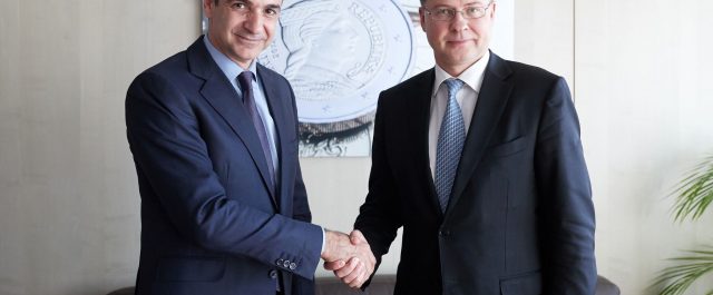 Βρυξέλλες: Συζητήσεις Μητσοτάκη με Ευρωπαίους Επιτρόπους για μεταρρυθμίσεις