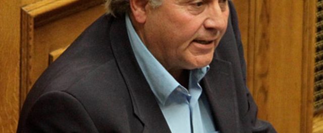 Ταυτότητα φύλου: Καταψηφίζουν οι ΑΝΕΛ τη νομική αναγνώριση στα 15 έτη