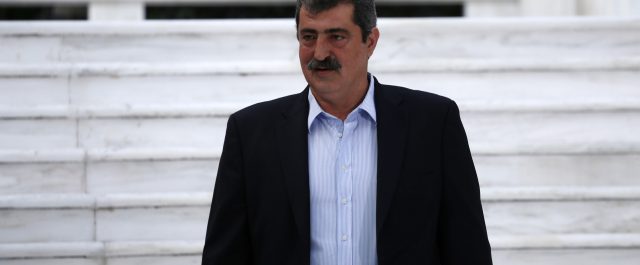 Πολάκης: “3,5 εκατ. ευρώ αντικαρκινικού εράνου έγιναν αέρας κοπανιστός”!