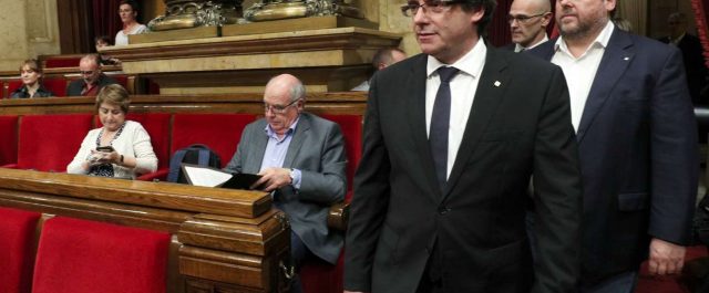 Σαρκάζει Πουτζδεμόντ η Μαδρίτη: “Δεν ξέρει πού πατά και πού πηγαίνει”! [εικόνες]