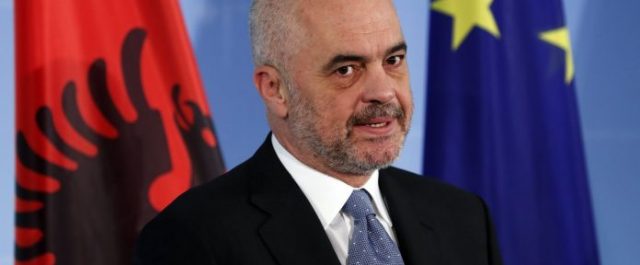 Αμερικανός πρέσβης καταγγέλει τη μαφία των ναρκωτικών στην Αλβανία