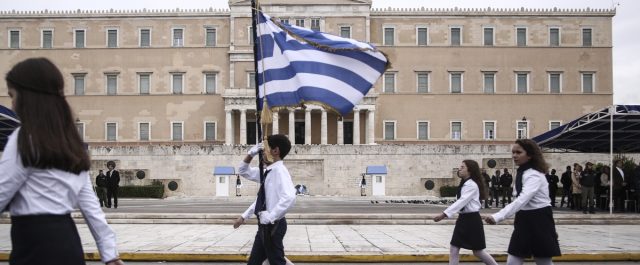 To προσφυγόπουλο από Αφγανιστάν που θα σηκώσει την ελληνική σημαία!