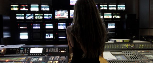 Η ΝΔ ζητά τέλος χρήσης κι όχι διαγωνισμό για τηλεάδειες