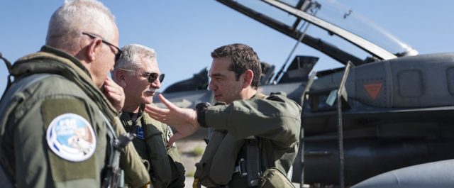 Τουρκικά F-16 πάνω από το Αιγαίο κατά την πτήση Τσίπρα!