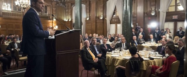 Guardian: “Οι κακές σχέσεις με Τουρκία στρέφουν τις ΗΠΑ στην Ελλάδα”