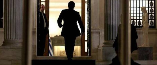 Handelsblatt: Ο Τσίπρας πατάει γκάζι