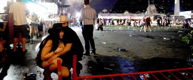 Ολόκληρο οπλοστάσιο είχε στο δωμάτιο του ξενοδοχείου ο μακελάρης του Λας Βέγκας [εικόνες]