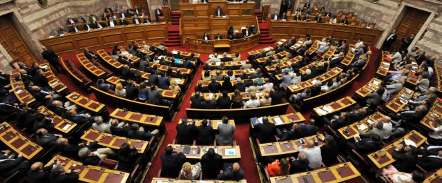 10.000.000 ευρώ για όσους έμειναν χωρίς ρεύμα