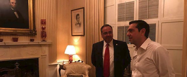 Η ξενάγηση Τσίπρα στο εμβληματικό Blair House