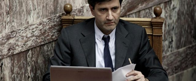 Χουλιαράκης: “Ο τελευταίος προϋπολογισμός των προγραμμάτων, υπέρβαση στα έσοδα το ’17”