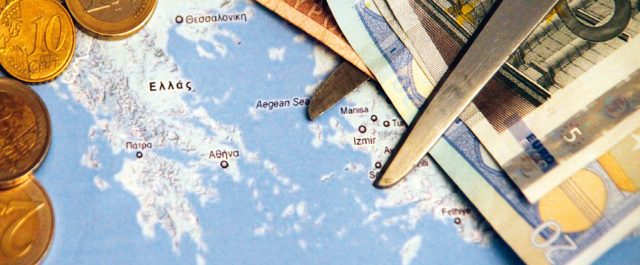 Μειώθηκε 1,6 δισ. το χρέος, αύξηση πρωτογενούς πλεονάσματος