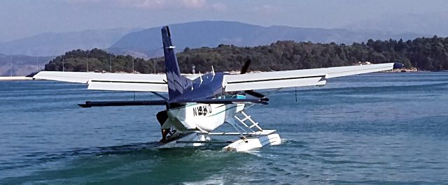 Επίσημη πρόβα για την έναρξη λειτουργίας των υδροπλάνων [εικόνες]