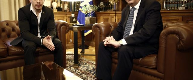 Μήνυμα Παυλόπουλου: Ο Λαός μας αντέχει και θα αντέξει