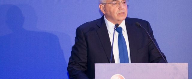 Καραμούζης: Ποιοι οφελούνται από τις αντιδράσεις στους ηλεκτρονικούς πλειστηριασμούς