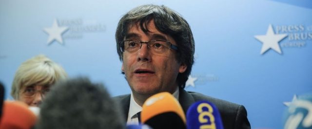 Παραδόθηκε ο Πουτζντεμόν