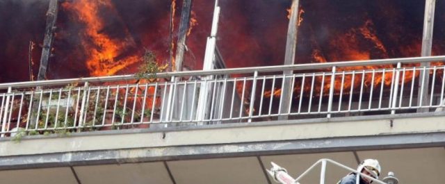 40χρονος υπαξιωματικός έβαλε φωτιά και “πήρε μαζί του” τα δυο παιδιά του!