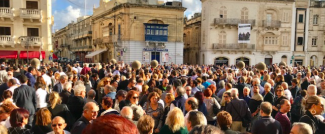 Χιλιάδες λαού ζήτησαν δικαιοσύνη στην κηδεία της Γκαλιζία