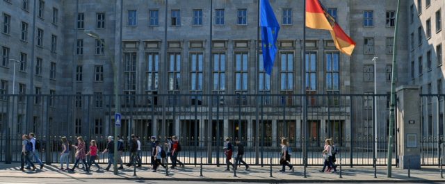 Το γερμανικό ΥΠΟΙΚ παραπέμπει στο Eurogroup για την πρόταση Ρέγκλινγκ