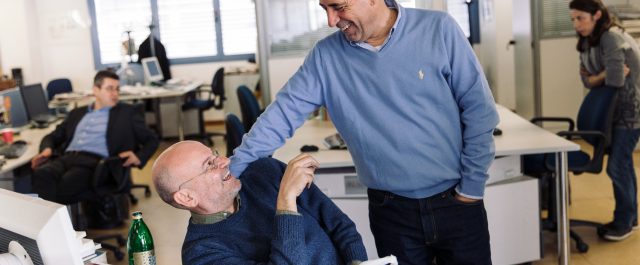 Η ΕΛ.ΑΣ. διαψεύδει απόπειρα σύλληψης του διευθυντή των ΝΕΩΝ- Τι απαντά η εφημερίδα