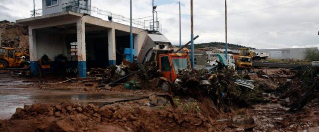 ΥΠΕΣ: Έκτακτη ενίσχυση 900.000 ευρώ στους δήμους Μάνδρας-Μεγαρέων