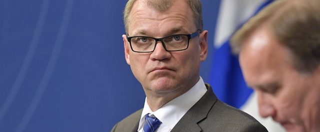 Φινλανδία: Ο υφυπουργός Εξωτερικών κρύφτηκε στο πορτ μπαγκάζ για να συναντήσει μυστικά τον πρωθυπουργό!