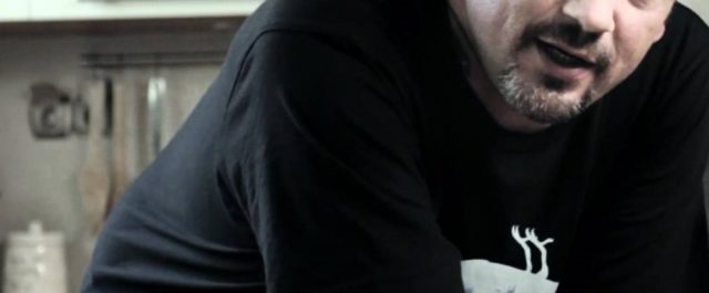 Αυτός είναι ο αντικαταστάτης Σκαρμούτσου στο Master Chef! [εικόνα]