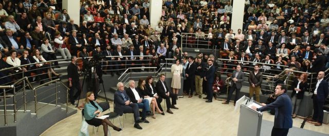 Τσίπρας: “Στην τελική ευθεία της εξόδου από τα μνημόνια”