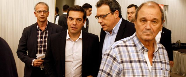 Οι πλειστηριασμοί στο Π.Σ του ΣΥΡΙΖΑ με Τσίπρα