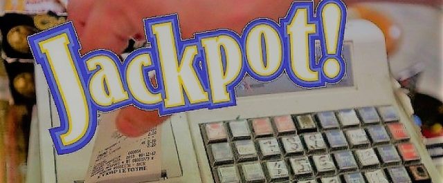 H πρώτη “φορολοταρία” για συναλλαγές με κάρτες- 1.000 ευρώ σε 1.000 φορολογούμενους