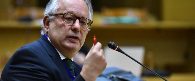 Αλιβιζάτος: Πάνω από 200.000 στις κάλπες της Κεντροαριστεράς