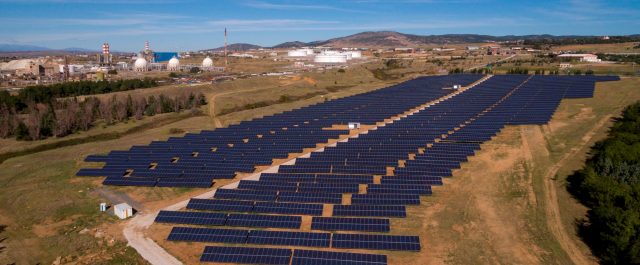 ΕΛΠΕ ΑΝΑΝΕΩΣΙΜΕΣ: Σε δοκιμαστική λειτουργία τρία νέα φωτοβολταϊκά