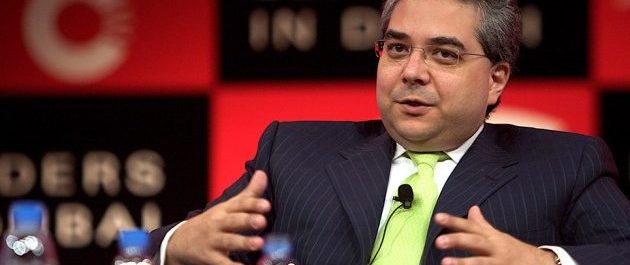 Τζον Σφακιανάκης: Ποιος είναι ο “άγνωστος Χ” στην υπόθεση της Σ. Αραβίας