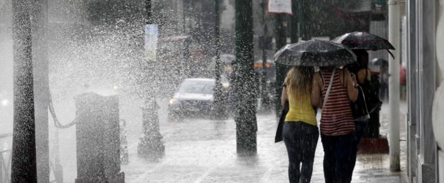 Βροχές και καταιγίδες και την Τετάρτη!