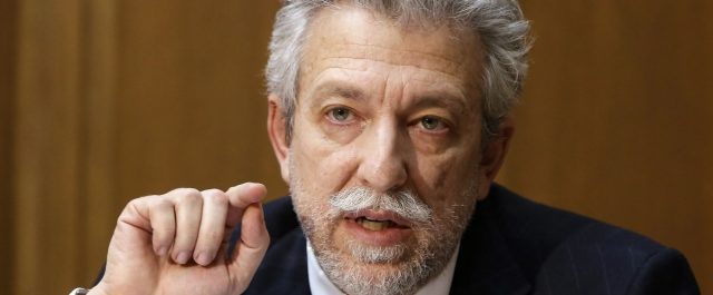 Τι εξήγησε ο Κοντονής στους Θεσμούς για πλειστηριασμούς