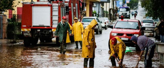 Ζητάει και τα…ρέστα η δήμαρχος Μάνδρας και της φταίει ο Τσίπρας και η Εθνική Οδός