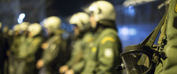 Αστυνομική επιχείρηση για την εκκένωση κατάληψης στα Εξάρχεια