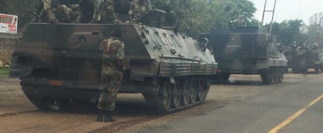 Στρατιωτικό πραξικόπημα στη Ζιμπάμπουε!