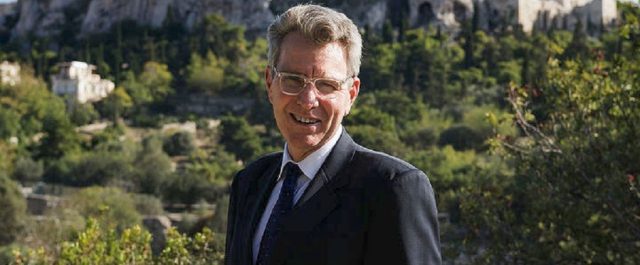 Τζέφρι Πάιατ: Ο Τραμπ έστειλε σαφές μήνυμα για την ανάκαμψη της Ελλάδας