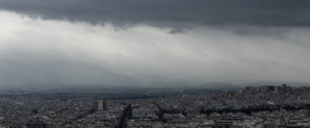 Επιδείνωση του καιρού – Που θα εκδηλωθούν καταιγίδες