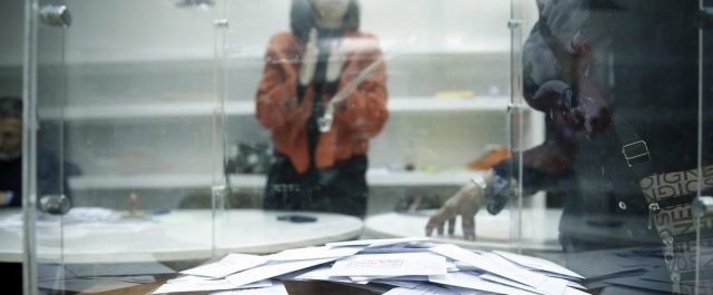 Ισχυρό “παρών” για την Κεντροαριστερά- Ψήφισαν πάνω από 150.000