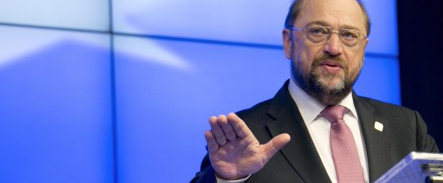 Ο Σουλτς είπε “ναι”- Αρχίζει συνομιλίες με Μέρκελ για σχηματισμό κυβέρνησης