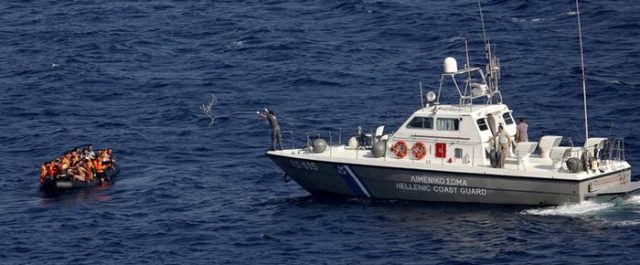 Διπλωματικός πυρετός για τους 32 Τούρκους στις Οινούσες