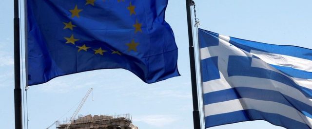 Handelsblatt: Η εμπιστοσύνη των επενδυτών για την Ελλάδα επιστρέφει