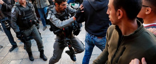 “Θάνατος στην Αμερική” φωνάζει η Χεζμπολάχ στο Λίβανο